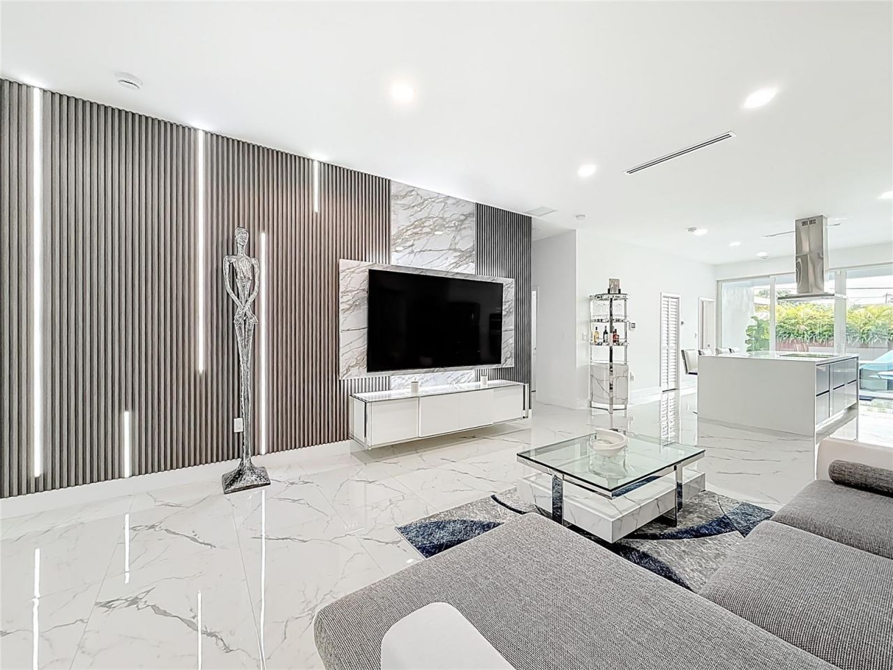 2356 SW 11th Street, Miami, FL 33135 Photo