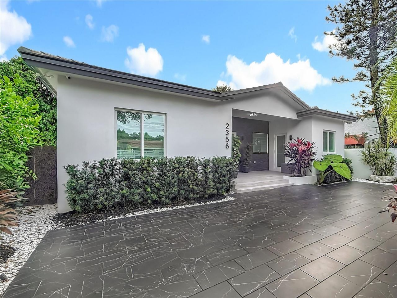 2356 SW 11th Street, Miami, FL 33135 Photo