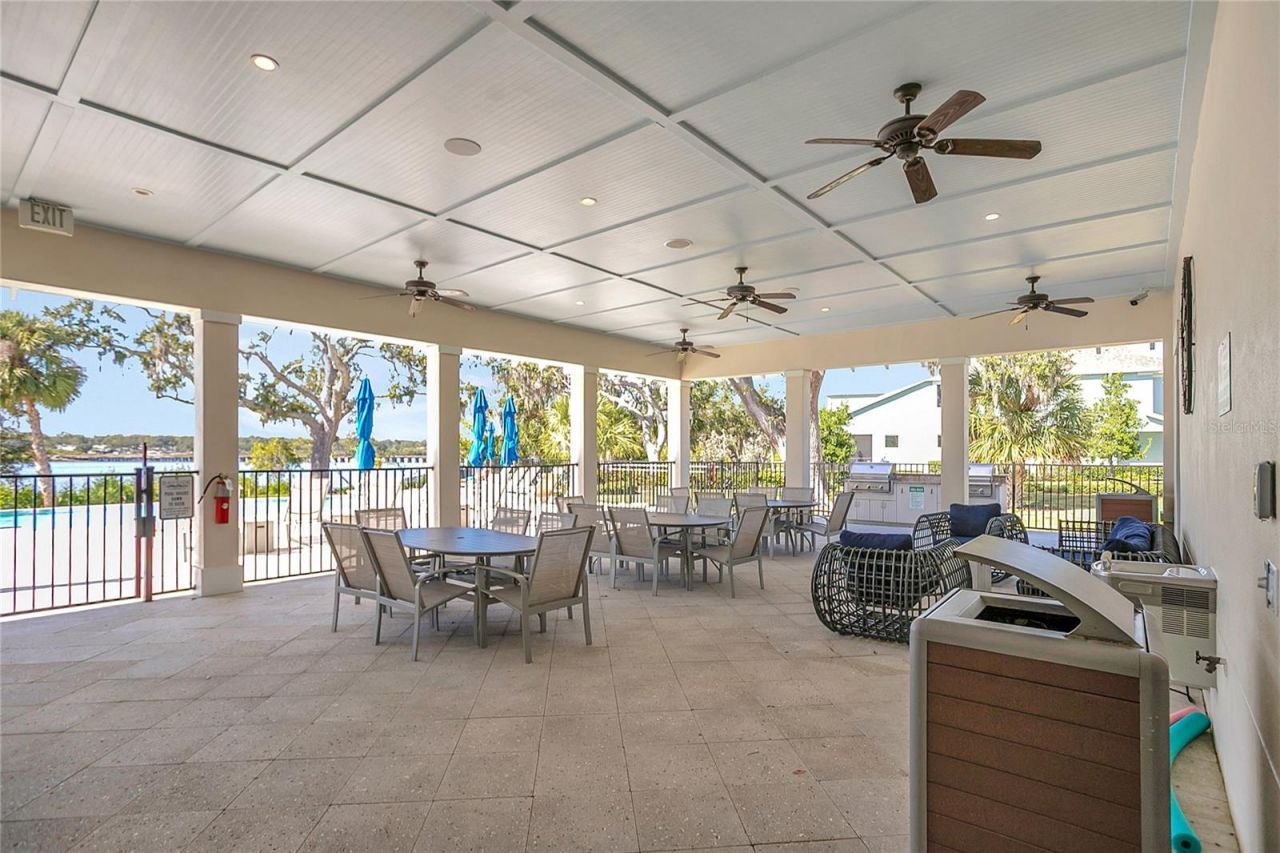 9009 Palm Key Avenue, Oldsmar, FL 34677 Photo
