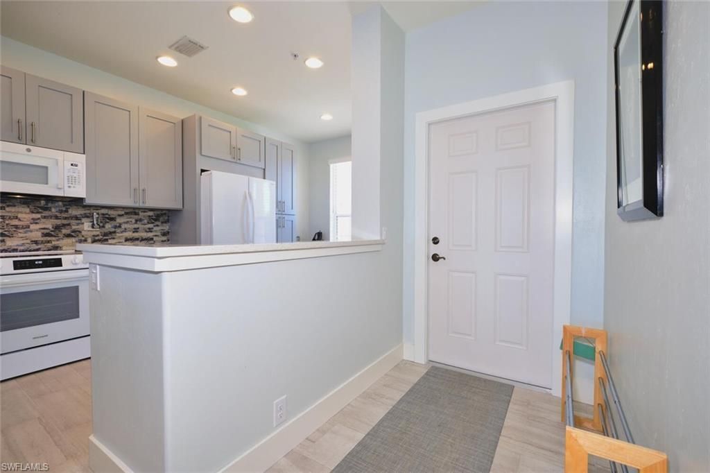 17110 Bridgestone Ct, Unit 106, Fort Myers, FL 33908 Photo
