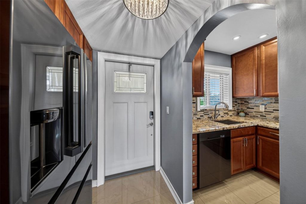 2951 E Sunrise Lakes Drive, Unit 312, Sunrise, FL 33322 Photo