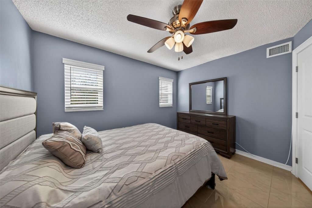 2951 E Sunrise Lakes Drive, Unit 312, Sunrise, FL 33322 Photo