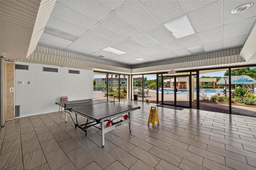 2951 E Sunrise Lakes Drive, Unit 312, Sunrise, FL 33322 Photo