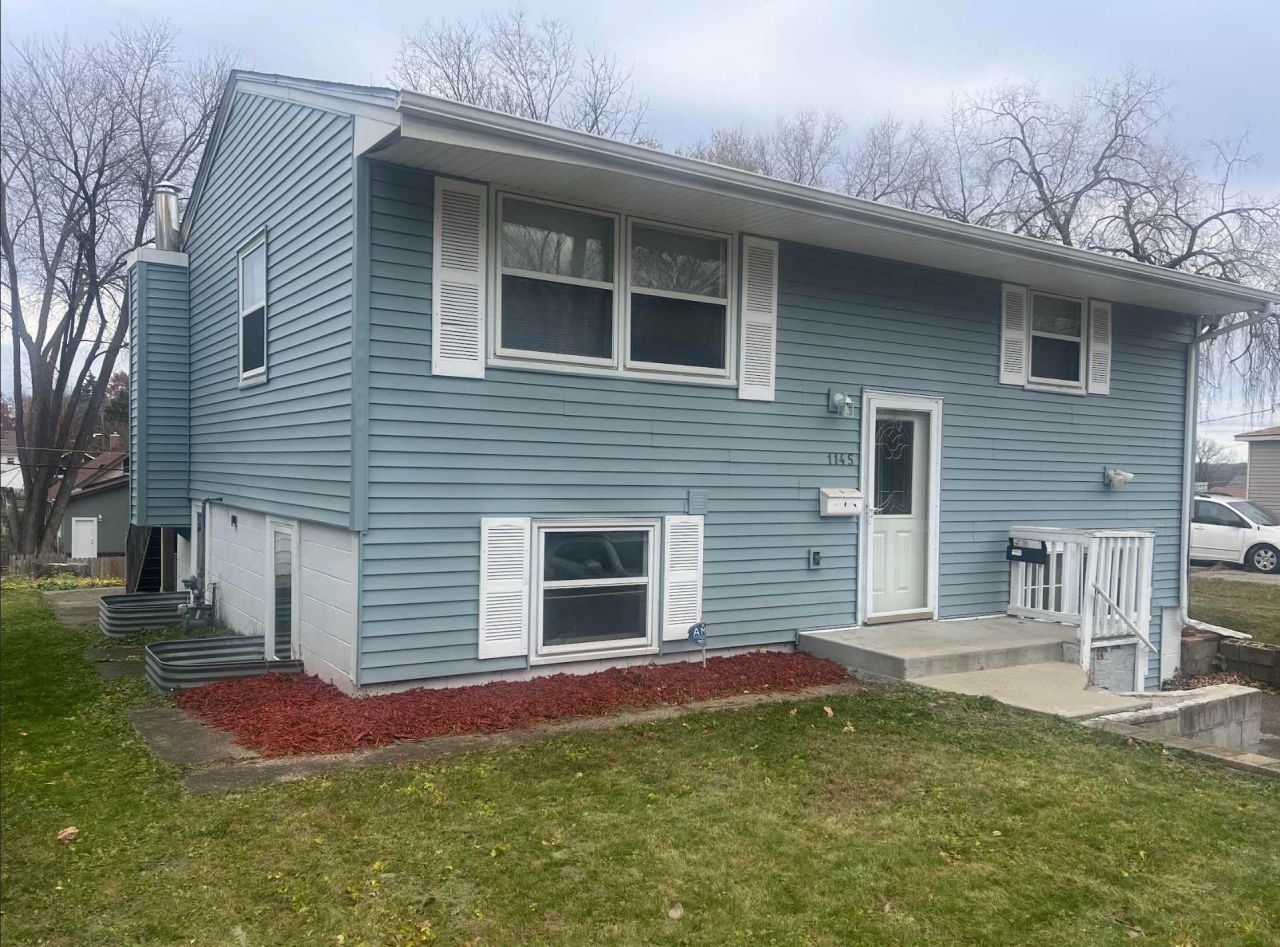 1145 Case Avenue, Saint Paul, MN 55106 Main Photo