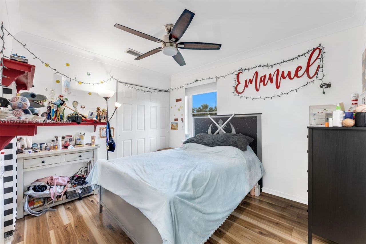 1289 NW 171st Ter, Pembroke Pines, FL 33028 Photo