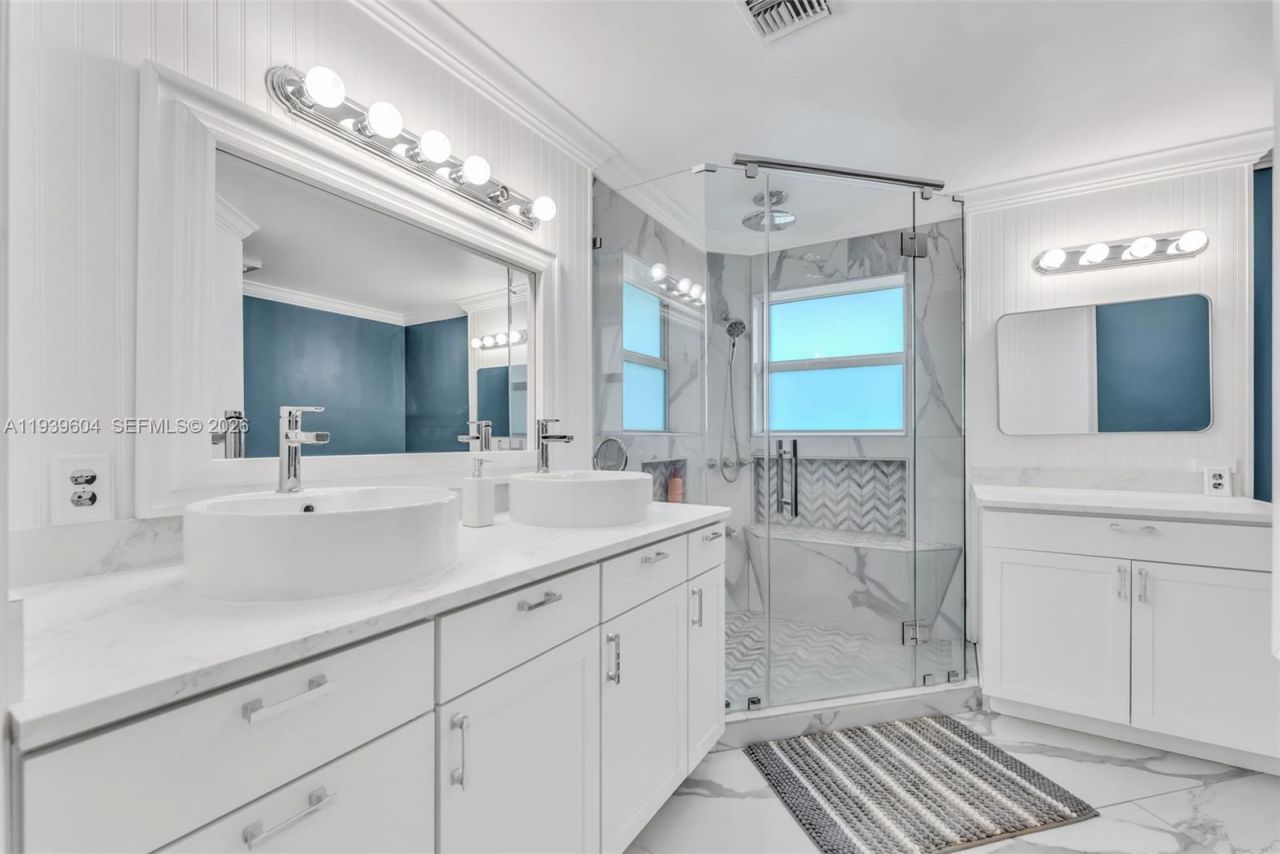 1289 NW 171st Ter, Pembroke Pines, FL 33028 Photo