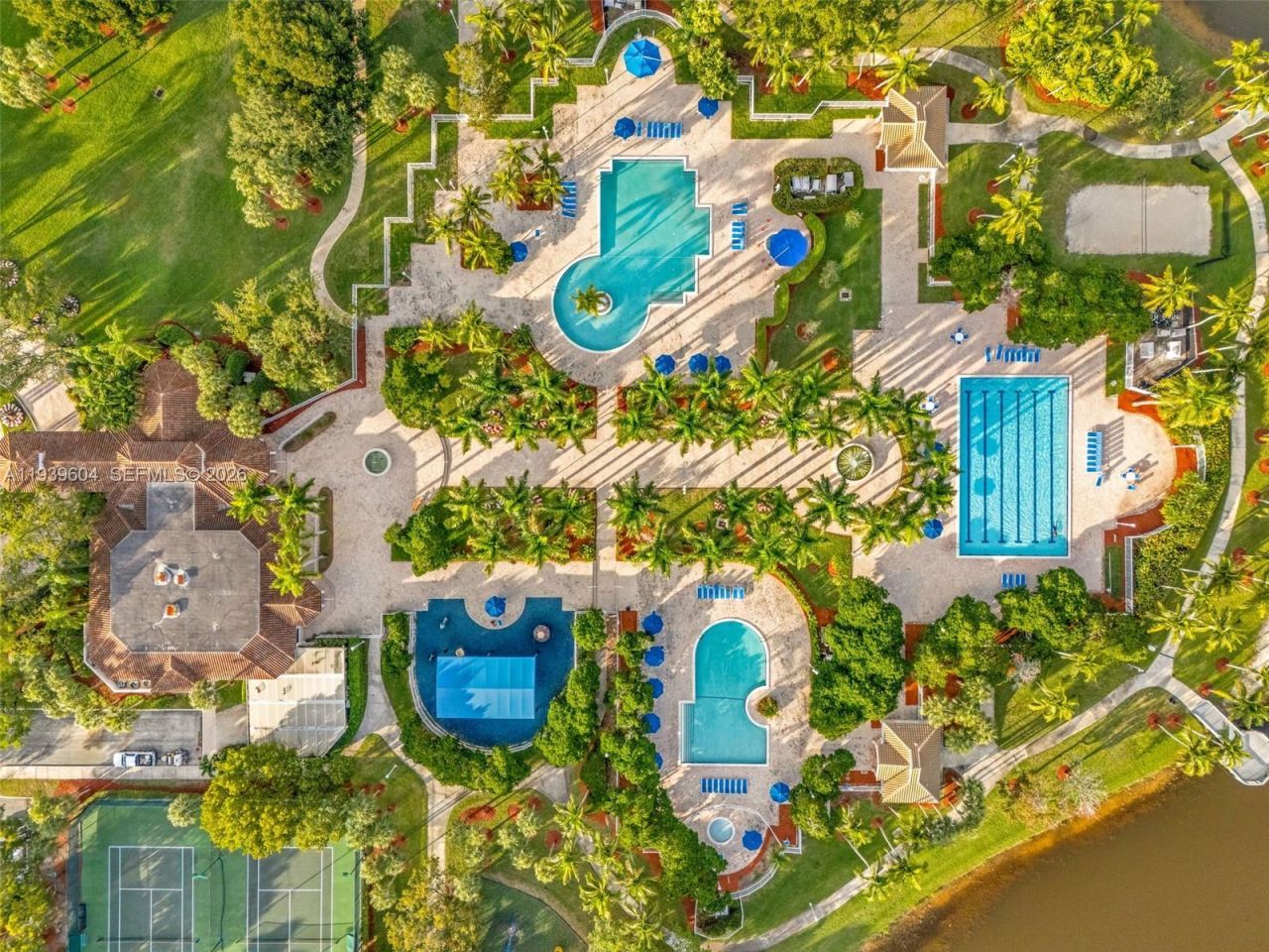 1289 NW 171st Ter, Pembroke Pines, FL 33028 Photo