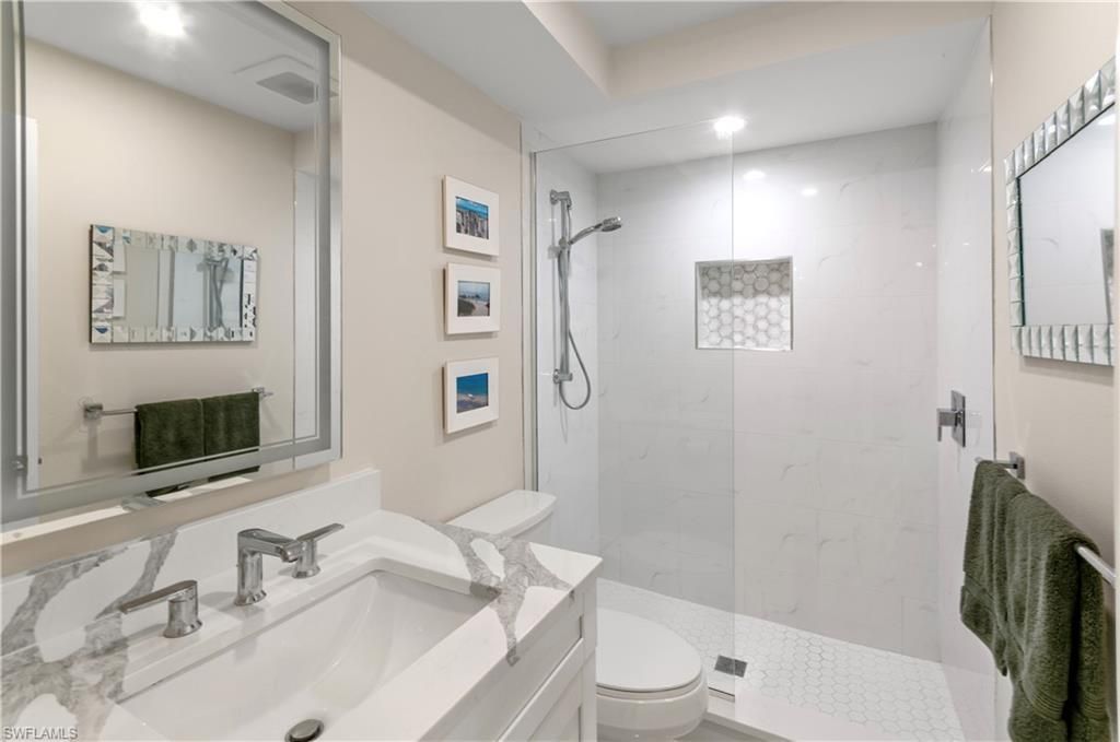 603 12th Ave S, Unit 603, Naples, FL 34102 Photo