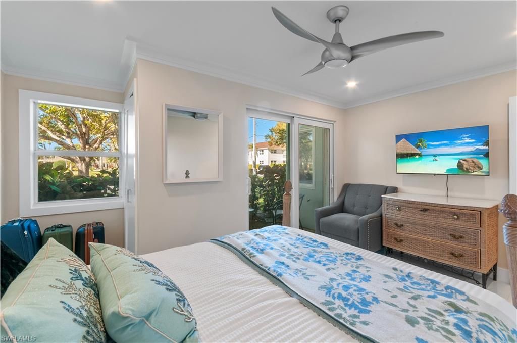 603 12th Ave S, Unit 603, Naples, FL 34102 Photo