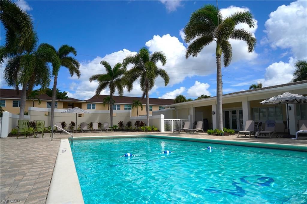 603 12th Ave S, Unit 603, Naples, FL 34102 Photo