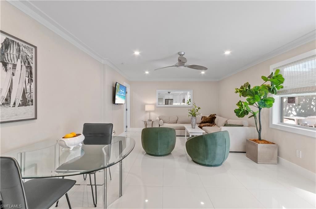 603 12th Ave S, Unit 603, Naples, FL 34102 Photo