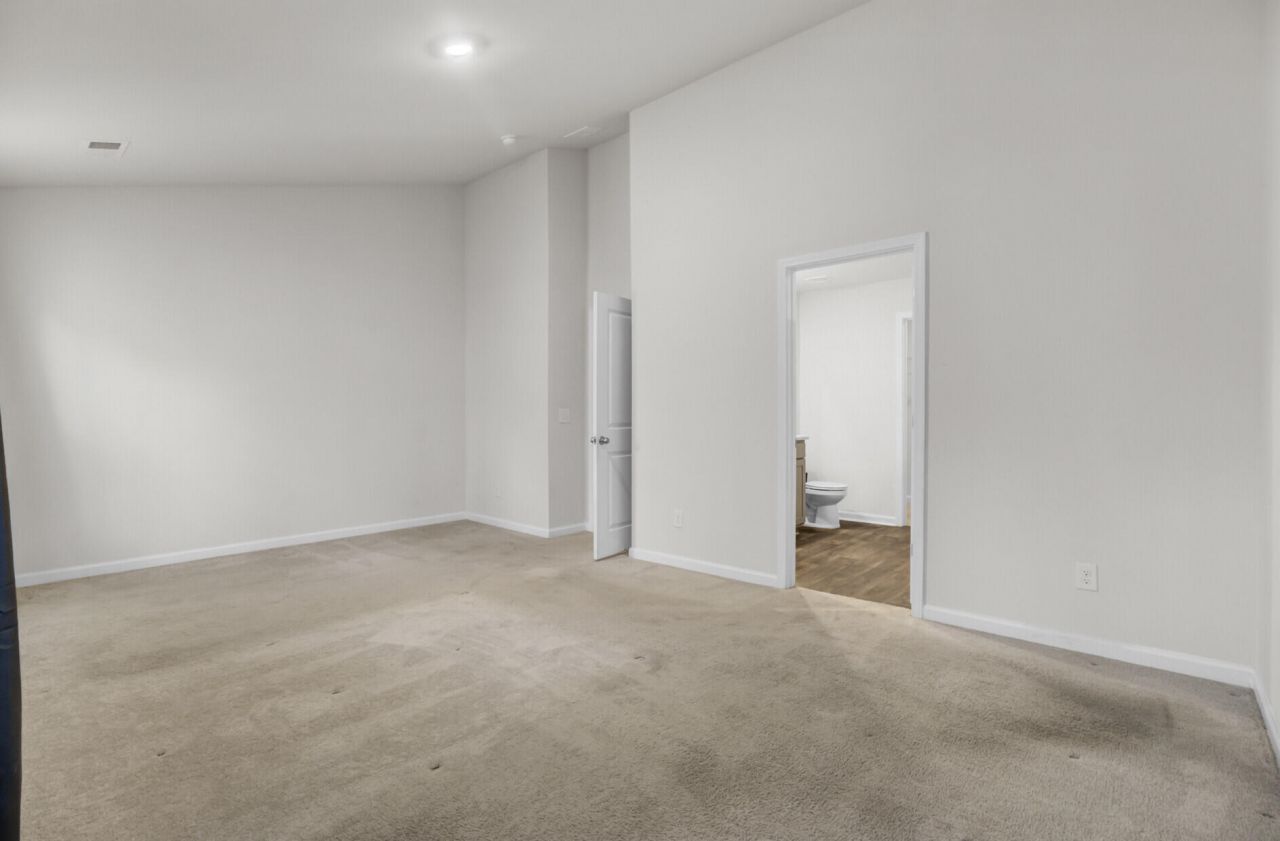 103 Rosefield Court Photo 32