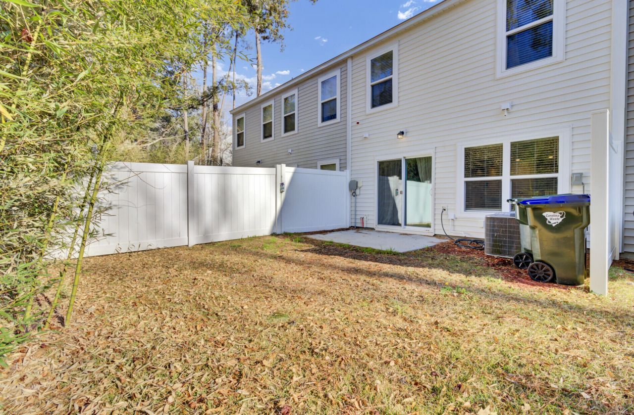 103 Rosefield Court Photo 38