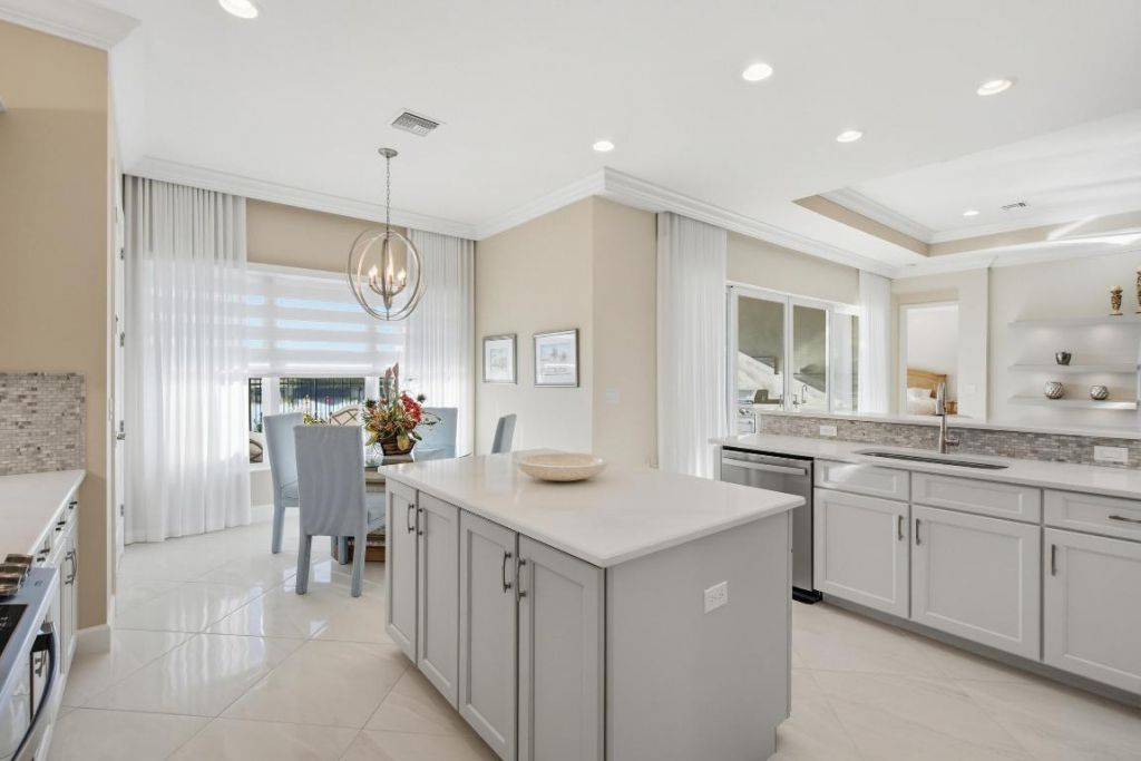 11698 SW Coronado Springs Drive, Port Saint Lucie, FL 34987 Photo