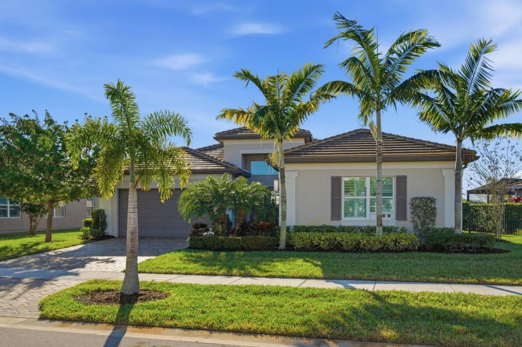 11698 SW Coronado Springs Drive, Port Saint Lucie, FL 34987 Photo