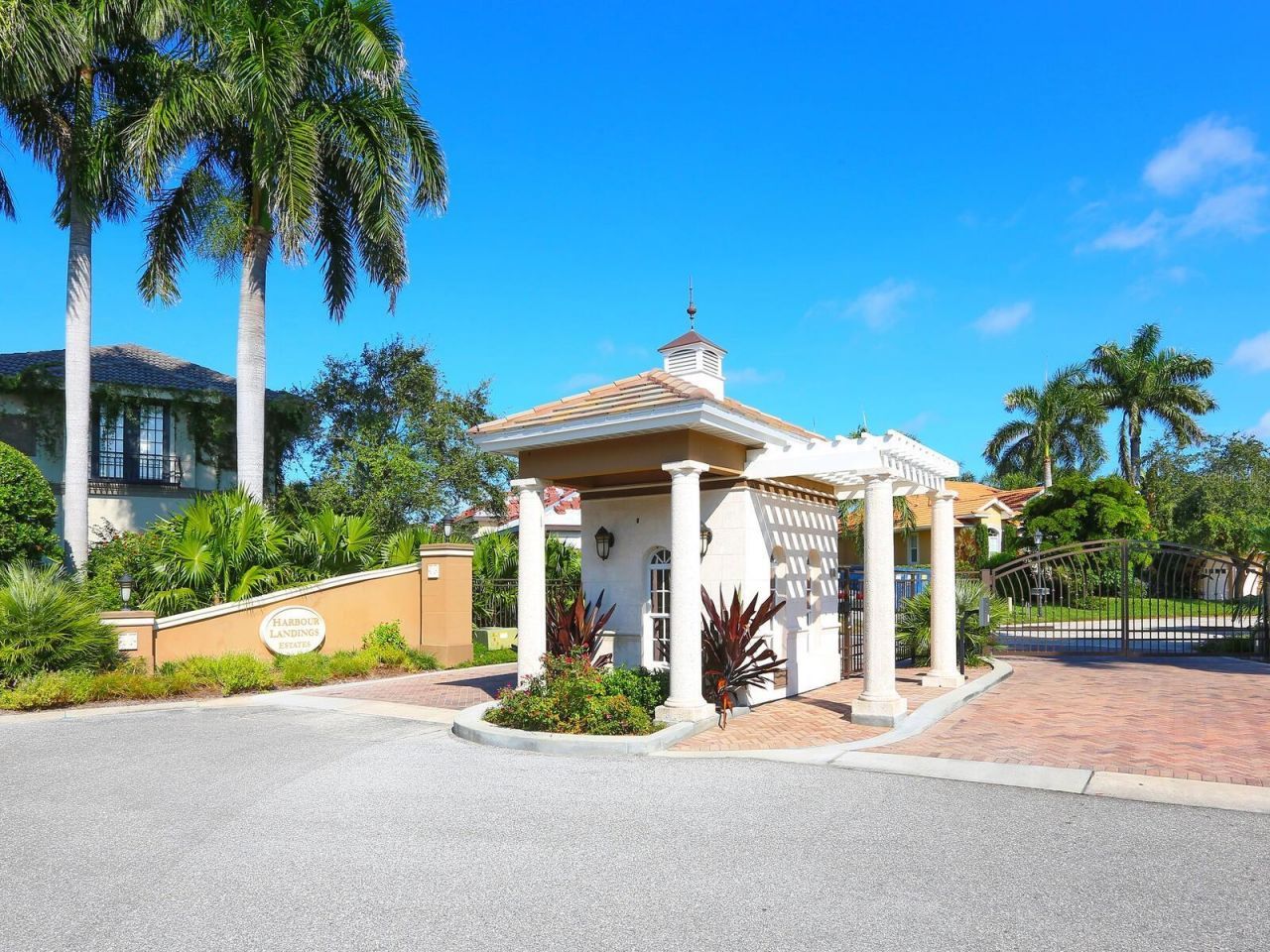 12313 Baypointe Terrace, Cortez, FL 34215 Photo