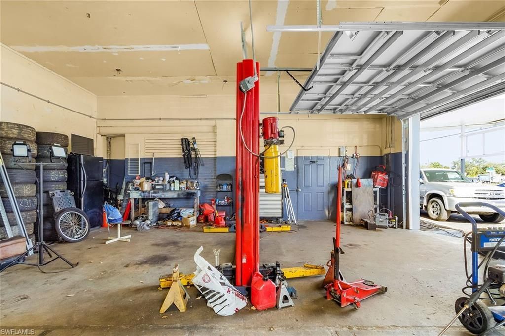 2308 Fowler St, Fort Myers, FL 33901 Photo