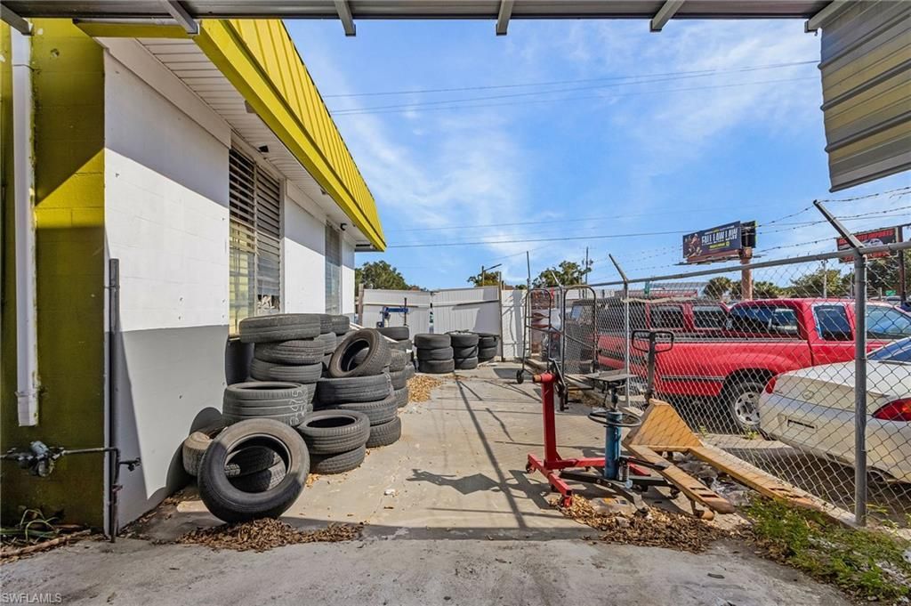 2308 Fowler St, Fort Myers, FL 33901 Photo