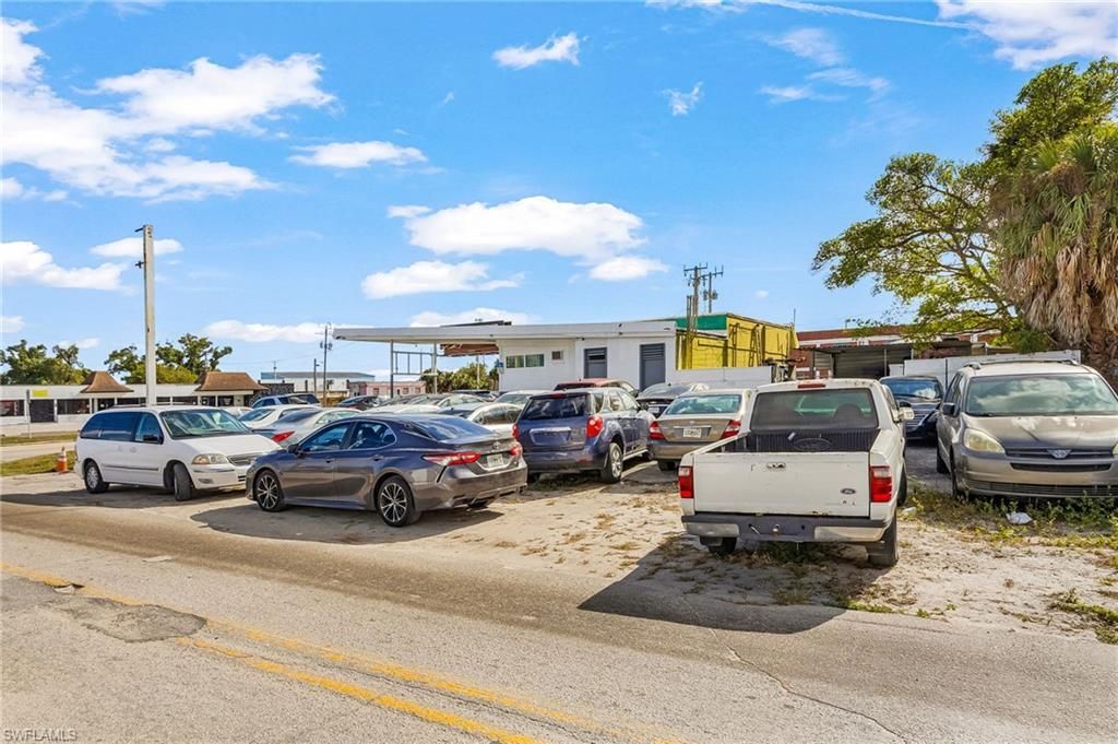 2308 Fowler St, Fort Myers, FL 33901 Photo