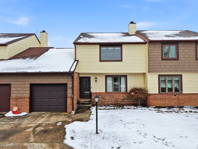 32 Picadilly Court, Kent, OH 44240 Photo 2