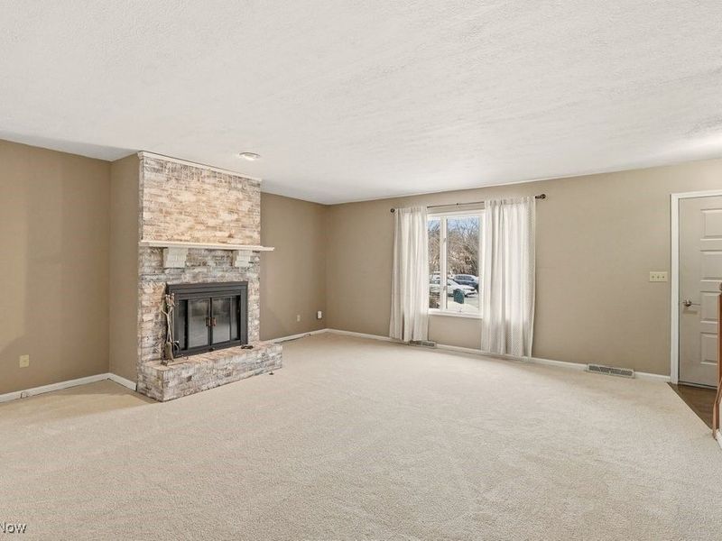 32 Picadilly Court, Kent, OH 44240 Photo 9