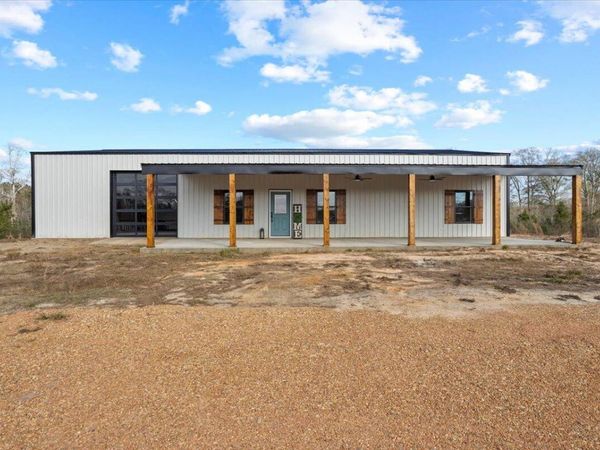 52 Jack Davis, Wiggins, MS 39577