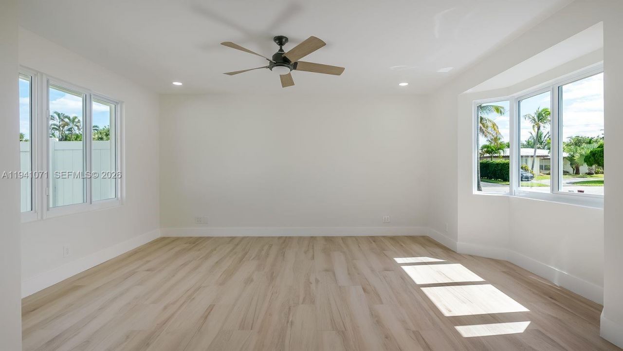 5713 NE 17th Ter, Fort Lauderdale, FL 33334 Photo