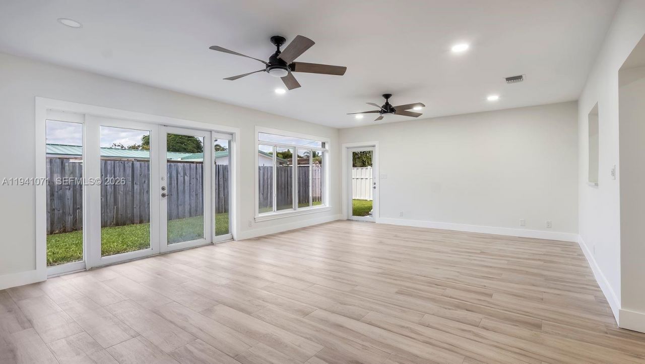 5713 NE 17th Ter, Fort Lauderdale, FL 33334 Photo