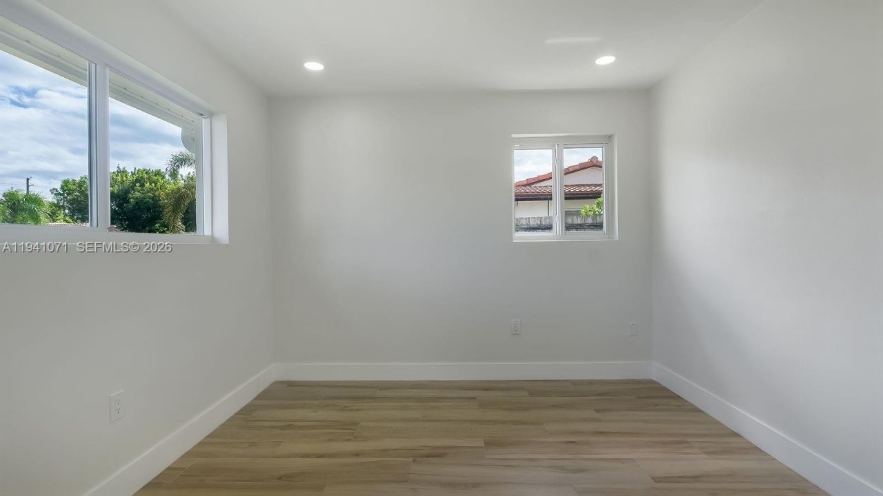 5713 NE 17th Ter, Fort Lauderdale, FL 33334 Photo