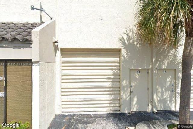 6175 NW 167th St, Unit G18, Hialeah, FL 33015 Main Photo