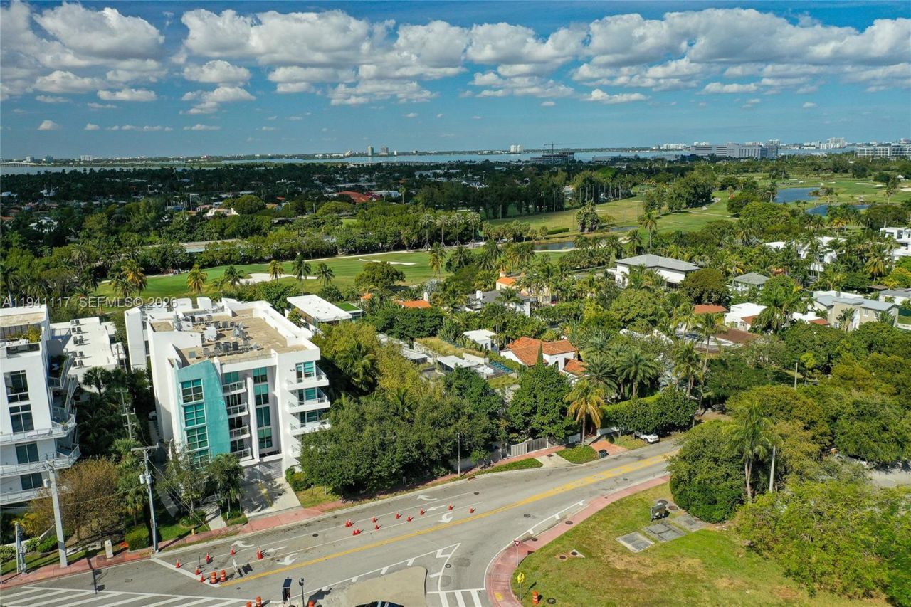 2020 Prairie Ave , Unit 202, Miami Beach, FL 33139 Photo