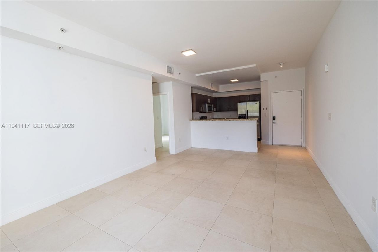 2020 Prairie Ave , Unit 202, Miami Beach, FL 33139 Photo