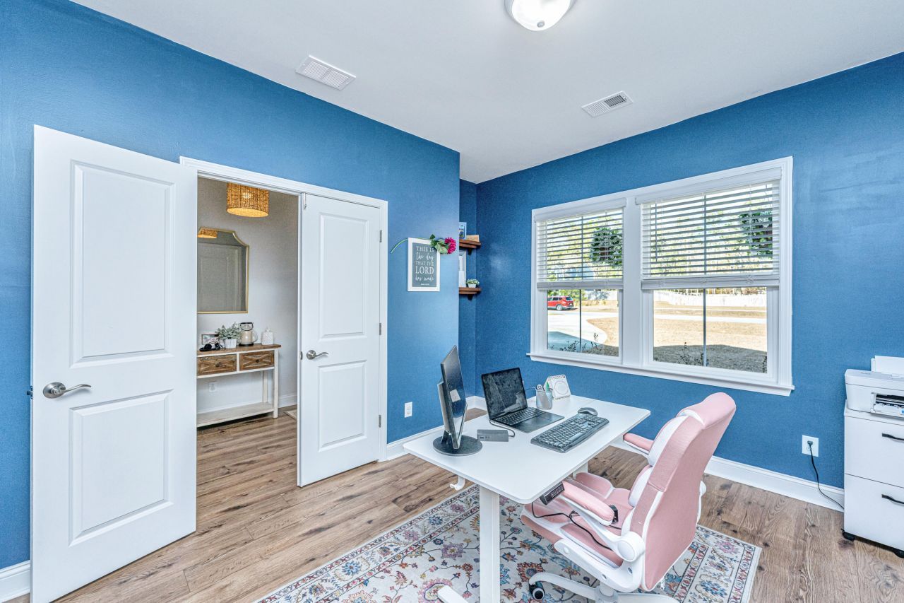 3070 Grinnell Street Photo 15