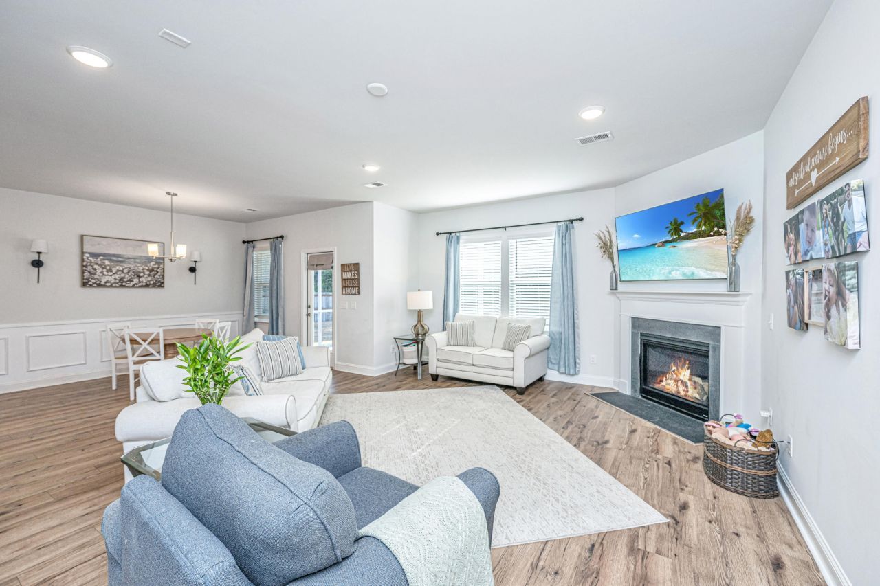 3070 Grinnell Street Photo 16