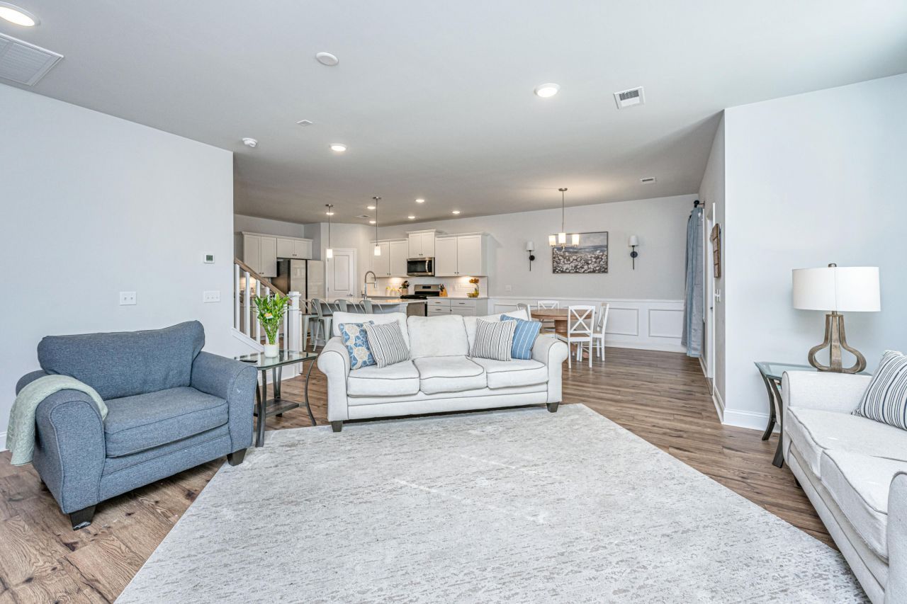 3070 Grinnell Street Photo 19