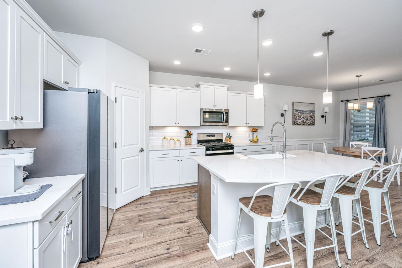 3070 Grinnell Street Photo 2