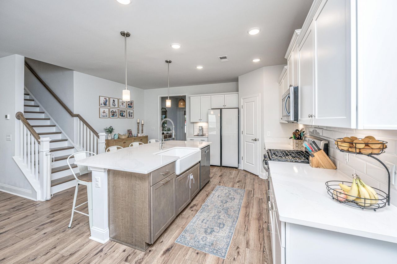 3070 Grinnell Street Photo 23