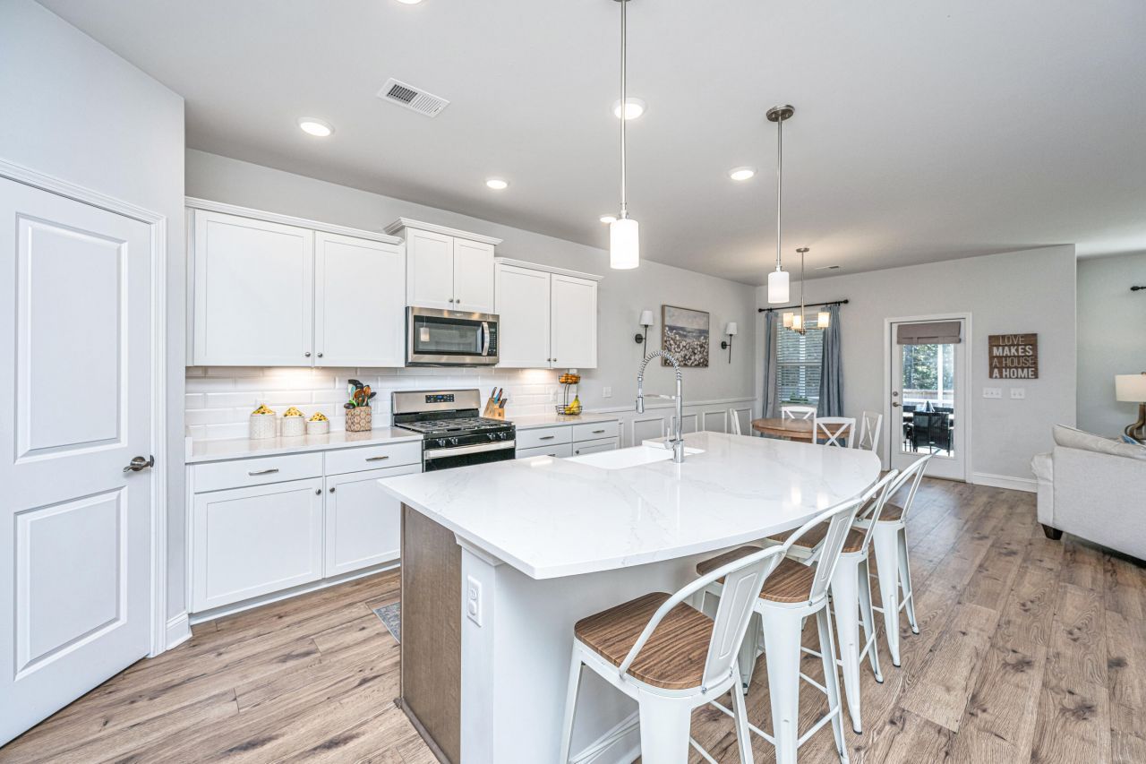 3070 Grinnell Street Photo 24