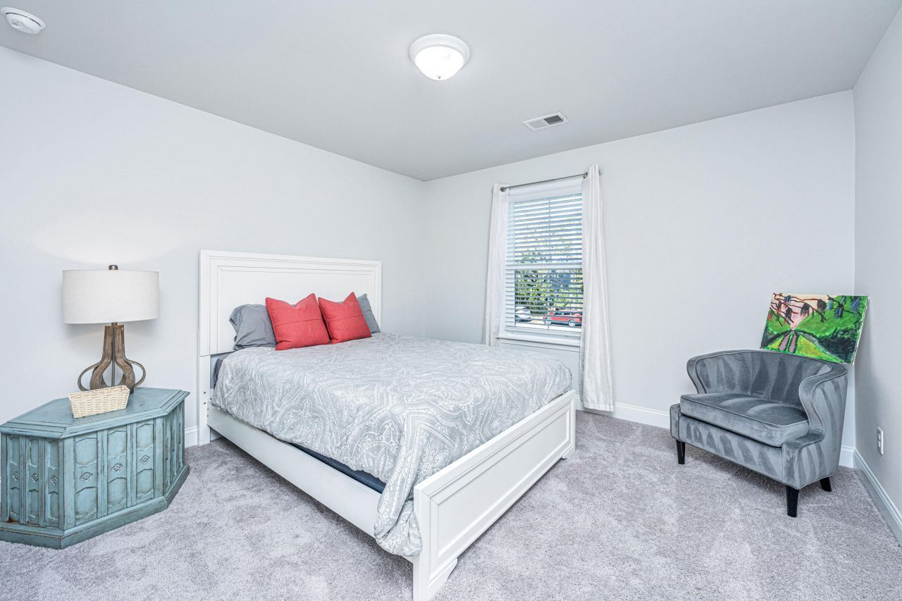 3070 Grinnell Street Photo 29