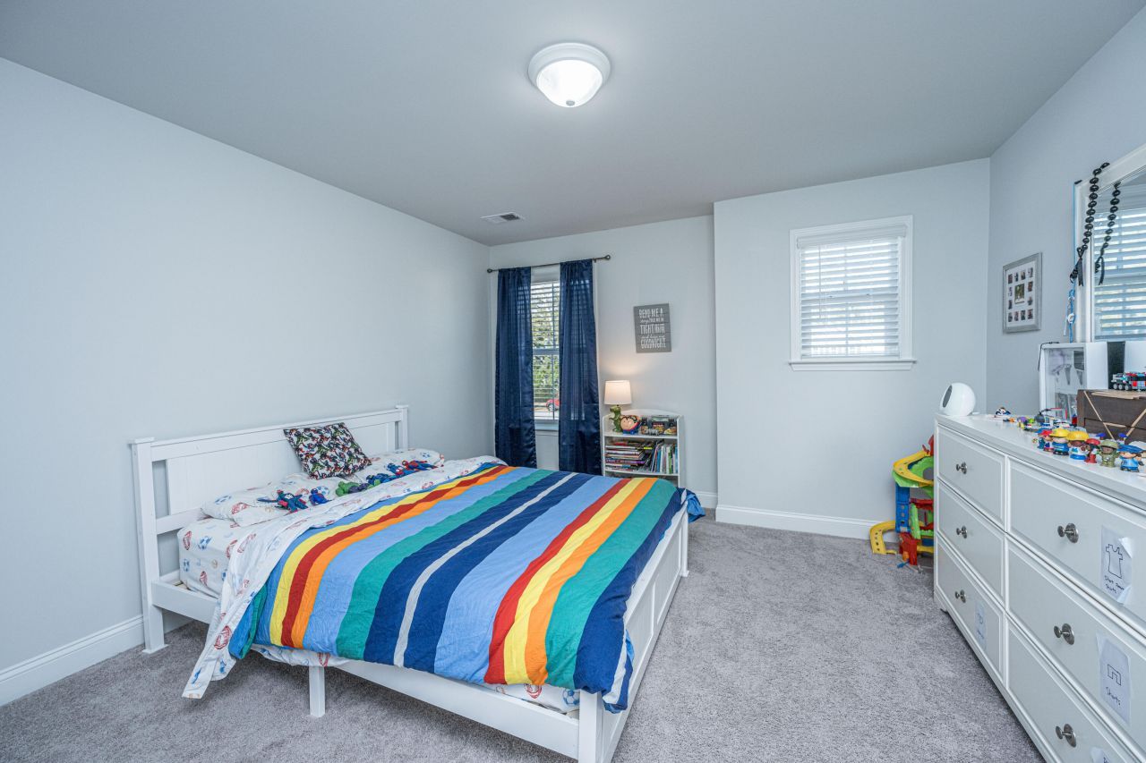 3070 Grinnell Street Photo 32