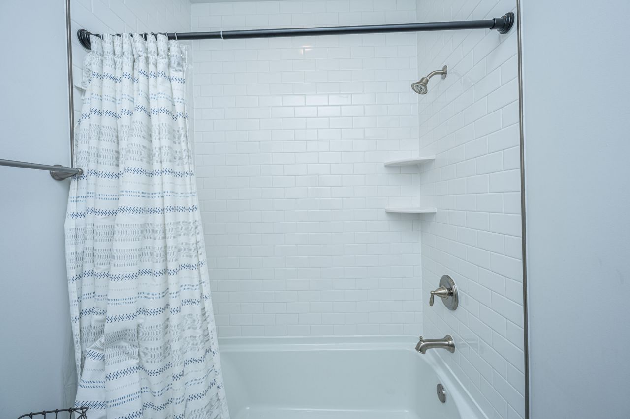 3070 Grinnell Street Photo 40