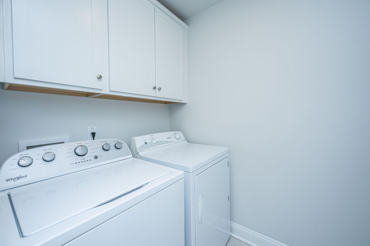 3070 Grinnell Street Photo 41