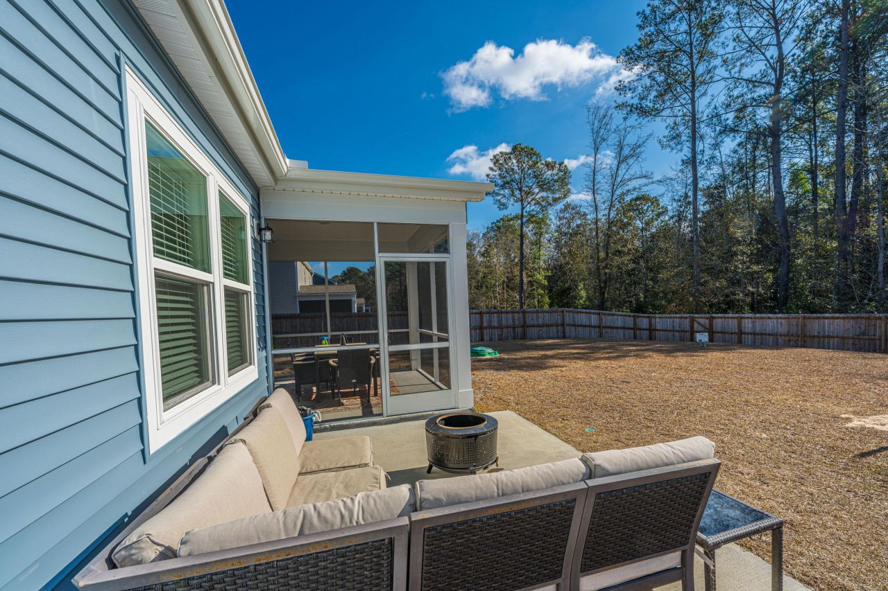 3070 Grinnell Street Photo 45