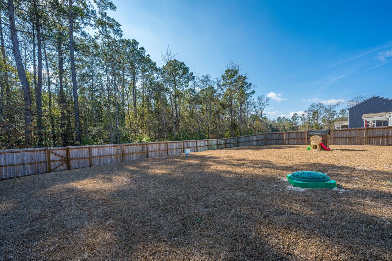 3070 Grinnell Street Photo 49