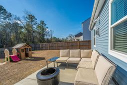 3070 Grinnell Street photo 4