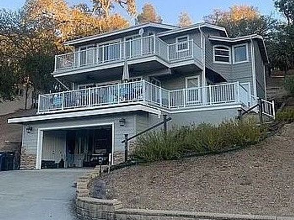 2762 Oak Shores Drive, Bradley, CA 93426