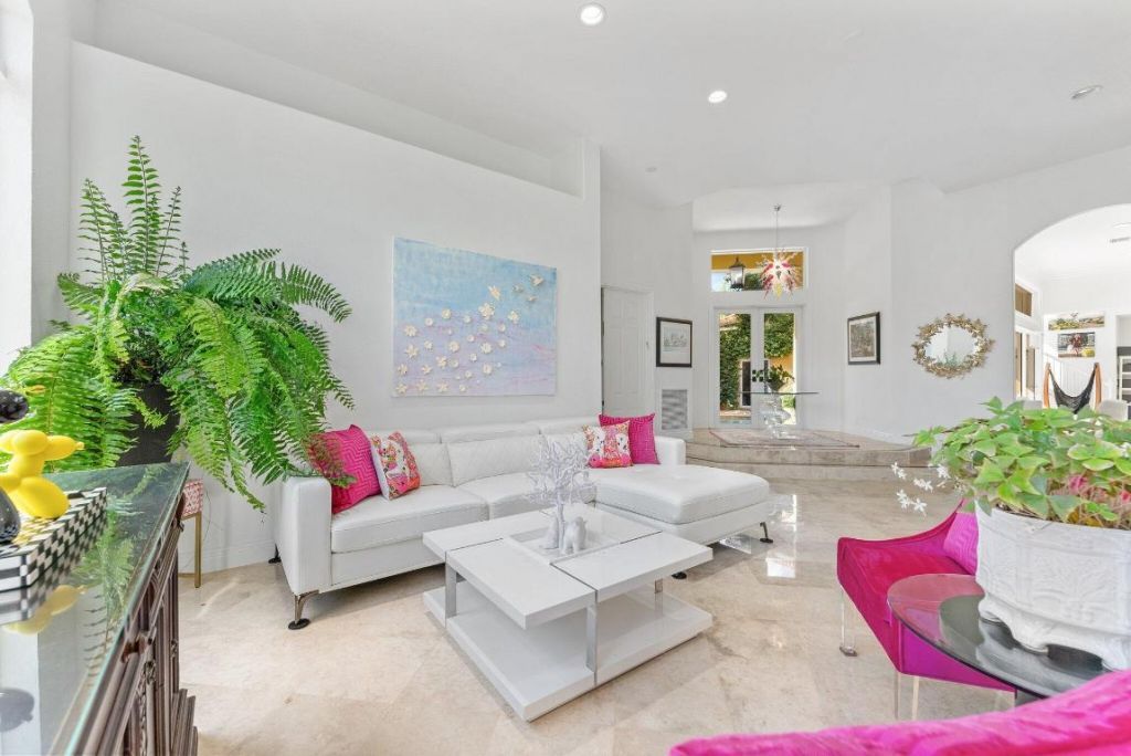 6676 NW 127th Terrace, Parkland, FL 33076 Photo