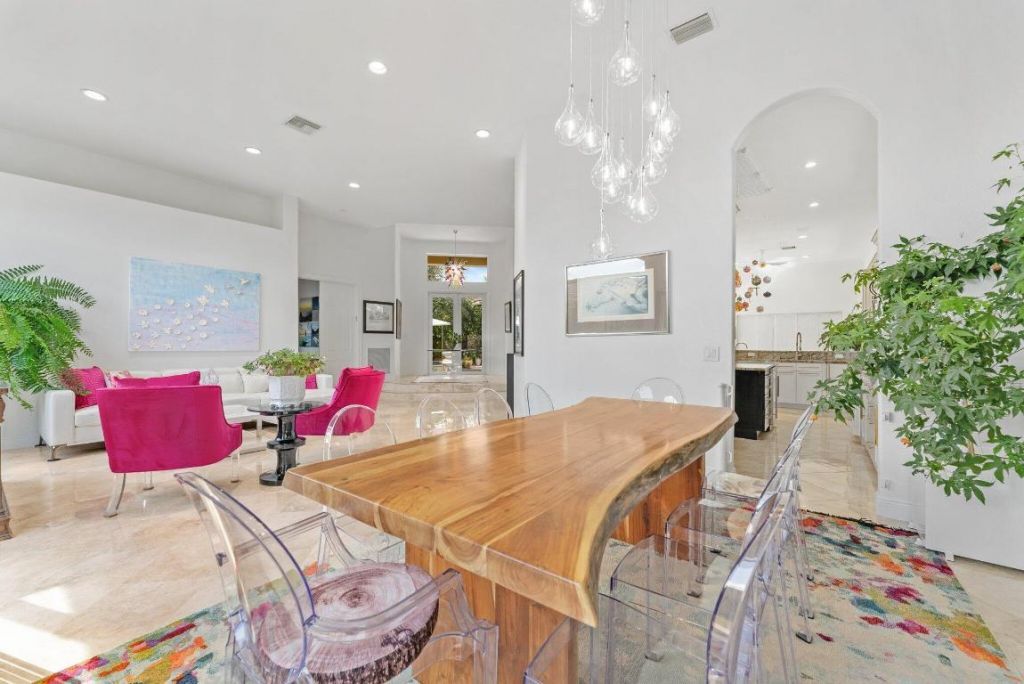 6676 NW 127th Terrace, Parkland, FL 33076 Photo