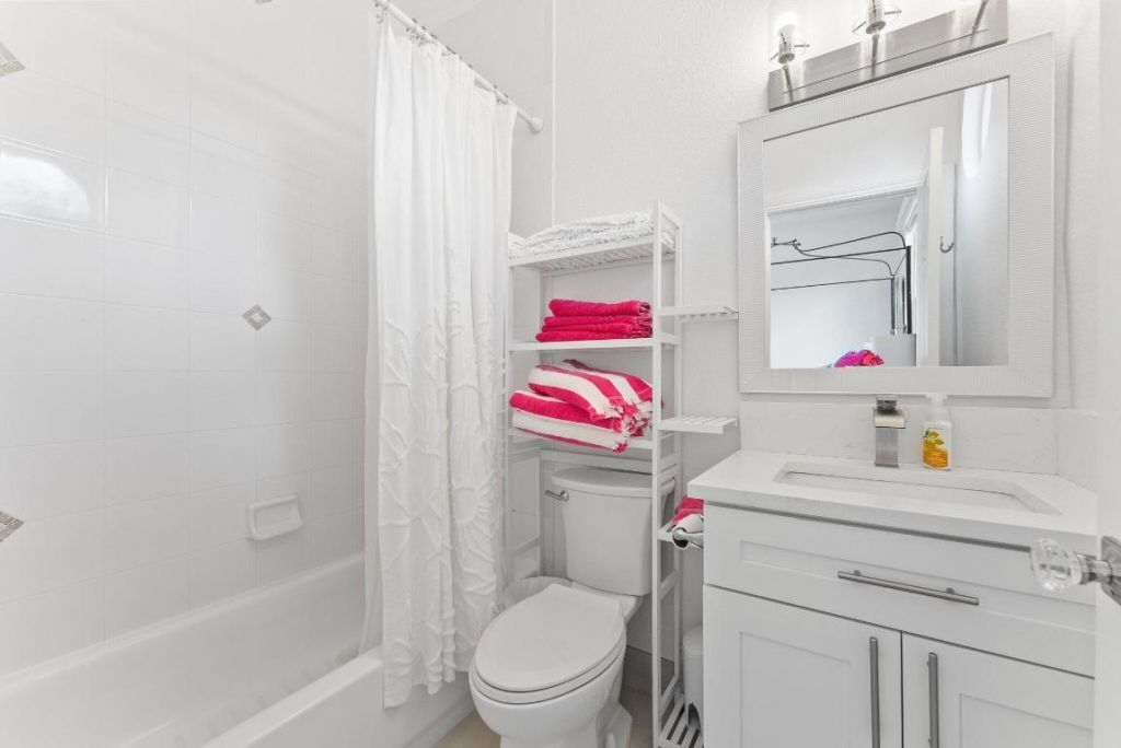 6676 NW 127th Terrace, Parkland, FL 33076 Photo