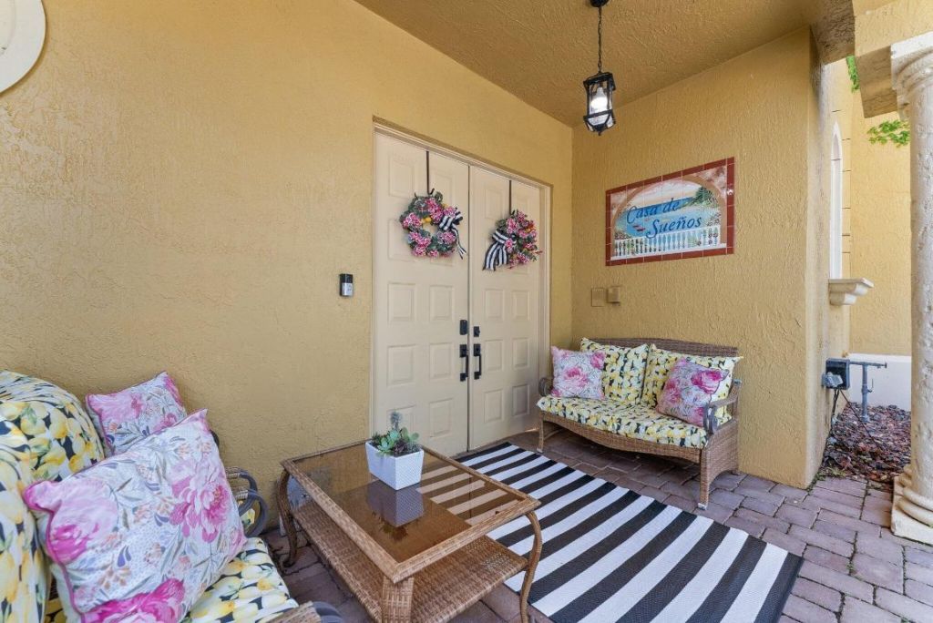 6676 NW 127th Terrace, Parkland, FL 33076 Photo